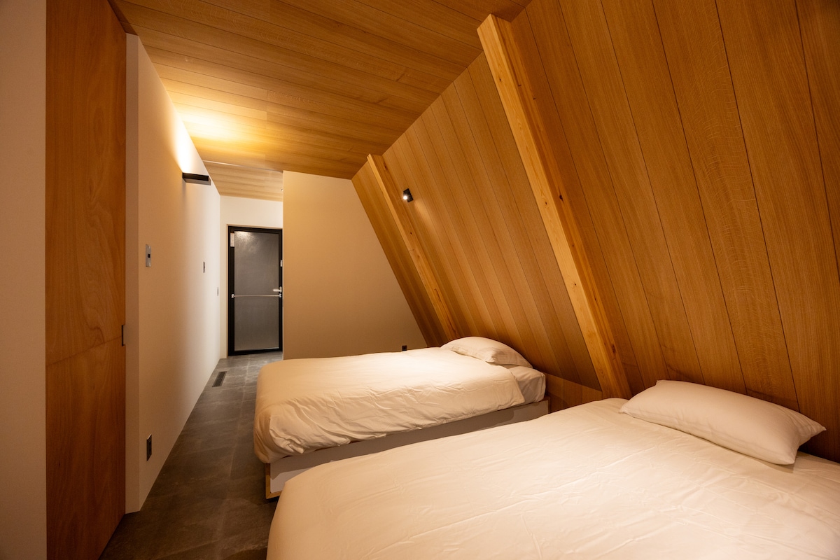 164ab9ee-fbe6-4305-9f2f-f3a281cbc328