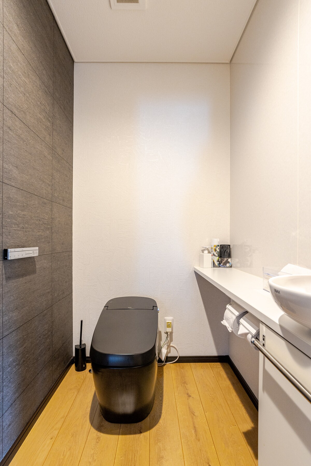 bda95315-367b-4279-bbdc-b1fc16c5c408